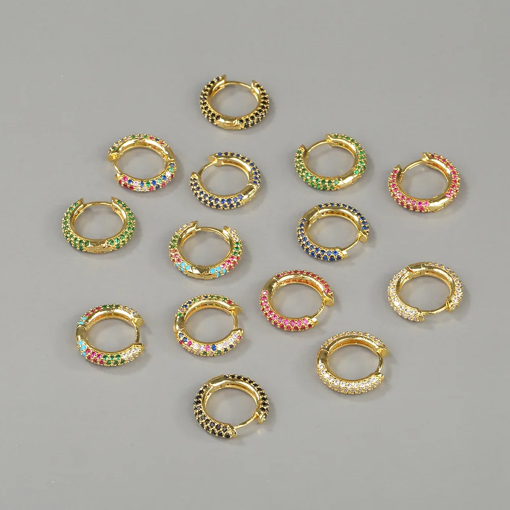 Fashion Creative Circle Earrings Female Copper 18K Gold Plated Micro Zircon Hoop Earrings
Fashion Creative Circle Earrings Female Copper 18K Gold Plated Micro Zircon Hoop Earrings