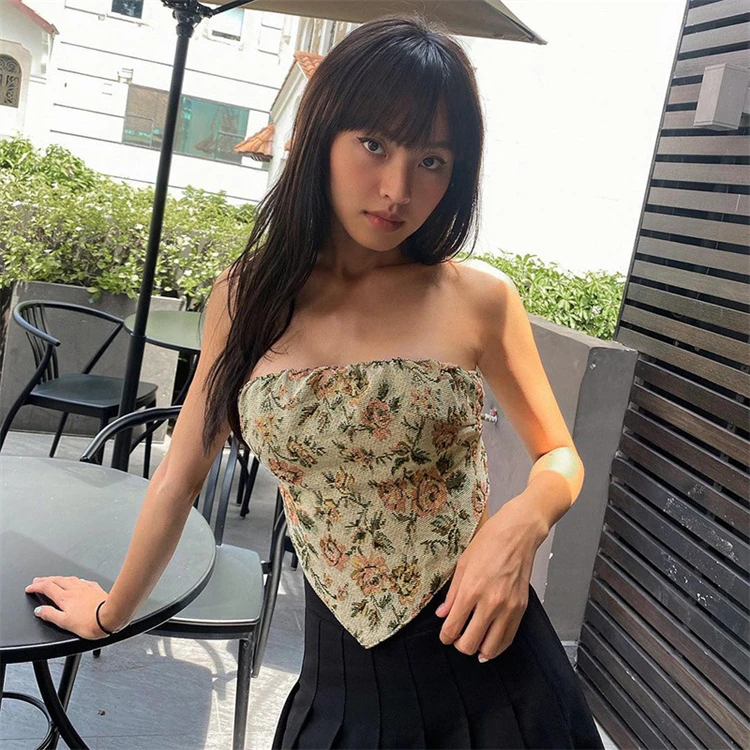DUODUOCOLOR Street trend backless short crop vest new fashion sexy print trendy tops summer halter neck D10261
DUODUOCOLOR Street trend backless short crop vest new fashion sexy print trendy tops summer halter neck D10261