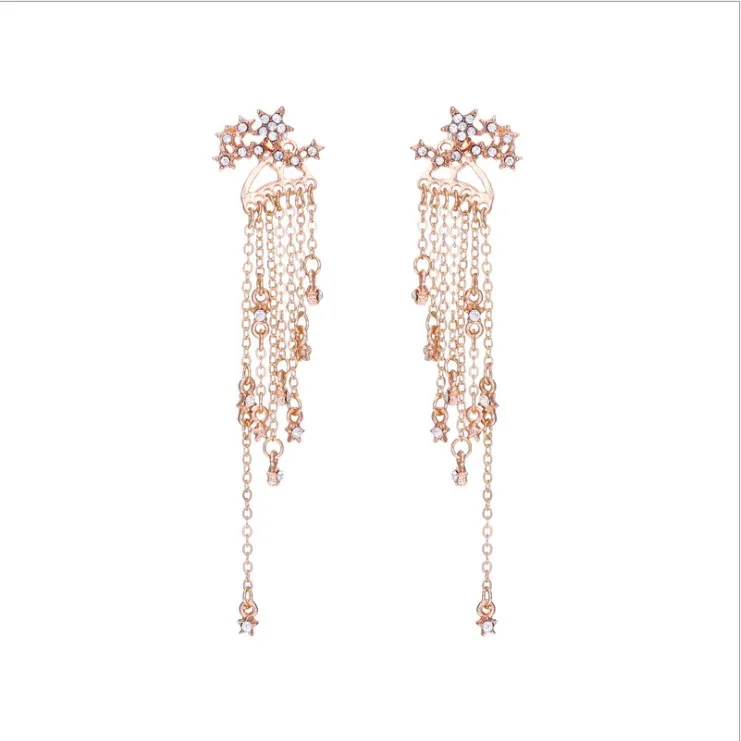 2019 new product hits the shelves with long, stylish, sparkly star tassel pendant earrings
2019 new product hits the shelves with long, stylish, sparkly star tassel pendant earrings
