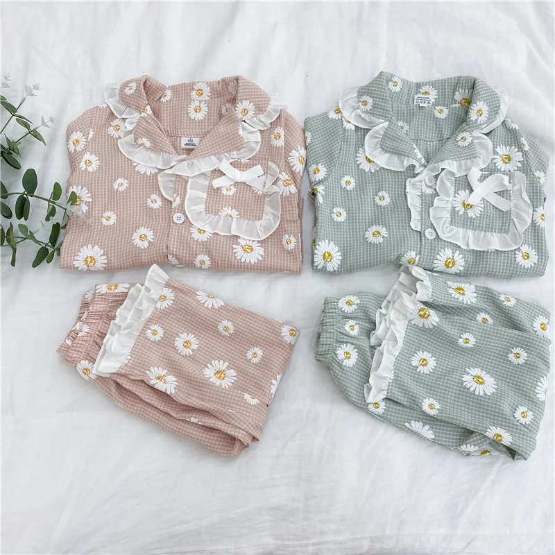 Korean Version Autumn Girl Fine Lattice Full Printing Daisy Pajamas Set Girl Baby Sweet Princess Wind Lace Home Clothes
Korean Version Autumn Girl Fine Lattice Full Printing Daisy Pajamas Set Girl Baby Sweet Princess Wind Lace Home Clothes