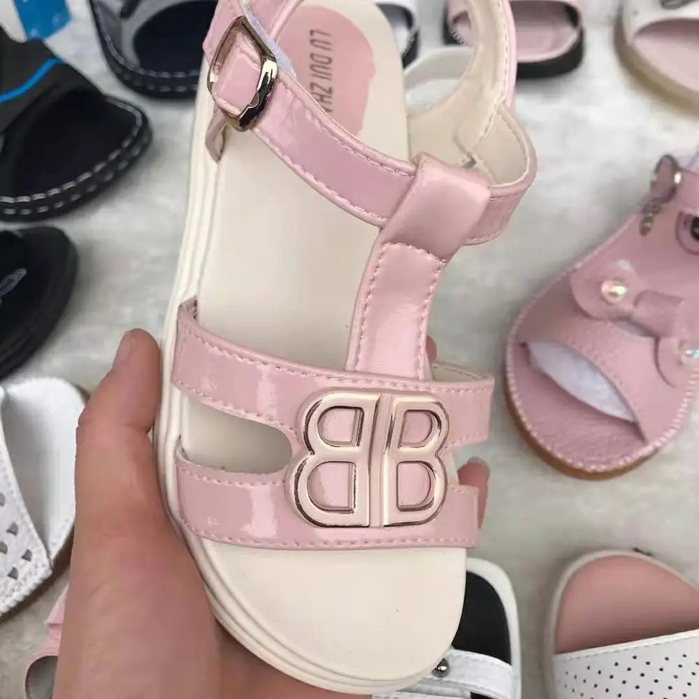 2021 Hot Sale casual Children Casual Shoes Kids Sneakers Cheap new design comfortable, Multiple colour
2021 Hot Sale casual Children Casual Shoes Kids Sneakers Cheap new design comfortable, Multiple colour