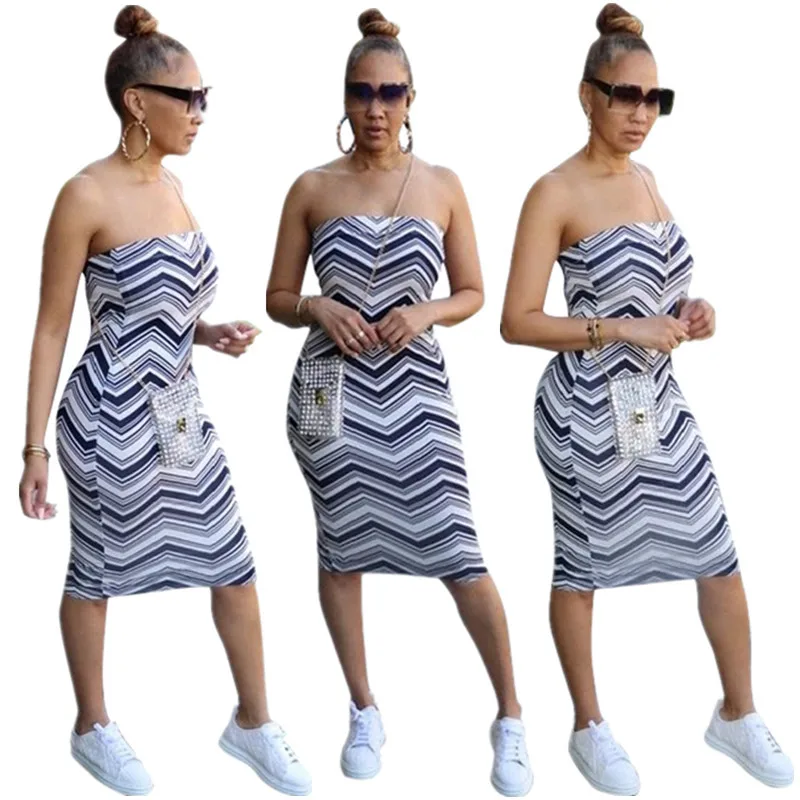 Women's Summer Sundresses Fashion Low Cut Sexy Dress Buttocks Slim Bodycon Dress Breathable Folds Casual Mini Dress
Women's Summer Sundresses Fashion Low Cut Sexy Dress Buttocks Slim Bodycon Dress Breathable Folds Casual Mini Dress