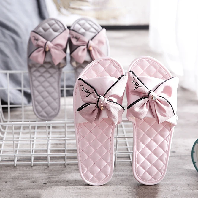 Dropshipping ladies slippers and sandal for women slipper wholesale satin slides slippers
Dropshipping ladies slippers and sandal for women slipper wholesale satin slides slippers