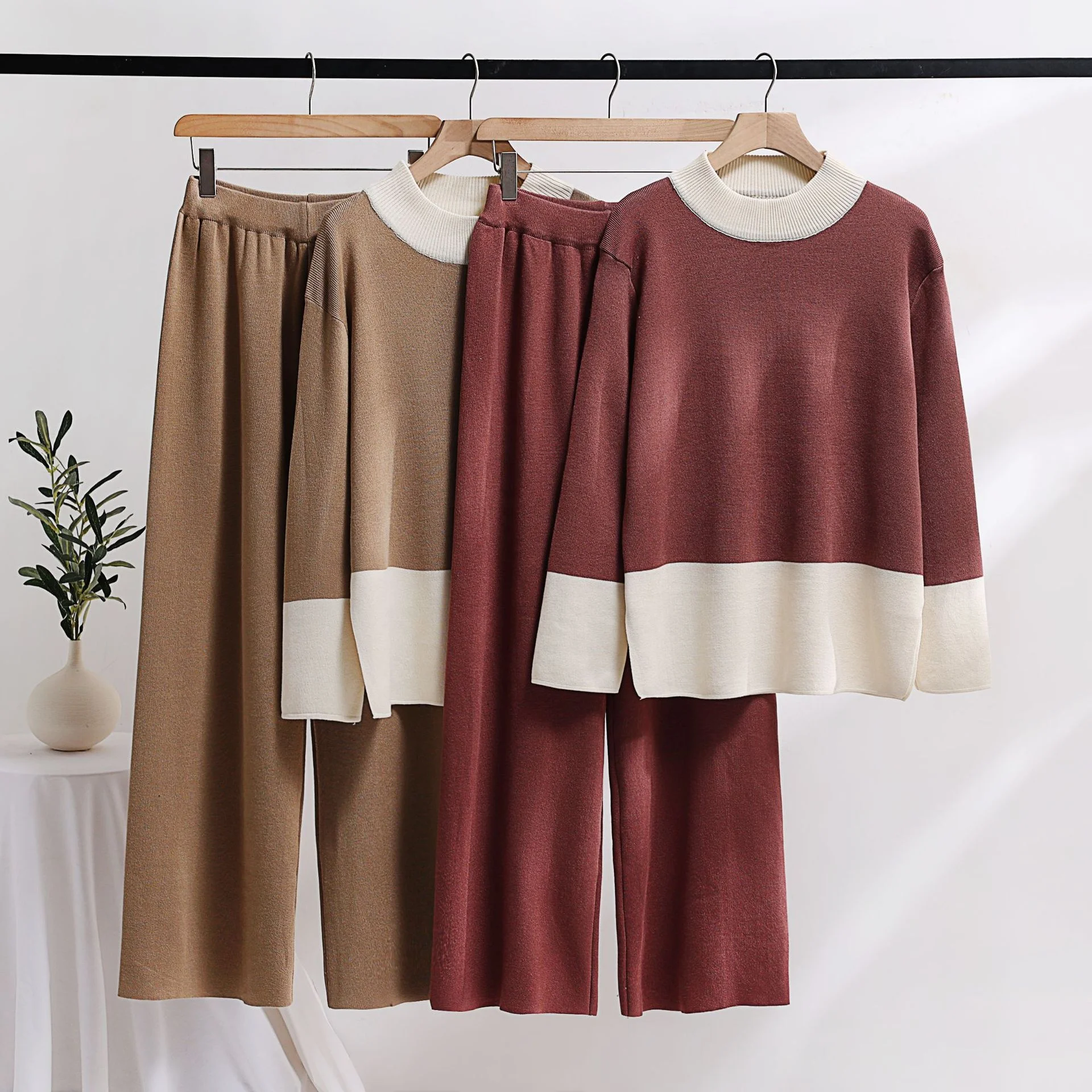 Women 2023 Autumn Wear New Korean Version Of Loose Thick Fashion Knitting Wide-Leg Pants Sweater Two-Piece Set
Women 2023 Autumn Wear New Korean Version Of Loose Thick Fashion Knitting Wide-Leg Pants Sweater Two-Piece Set