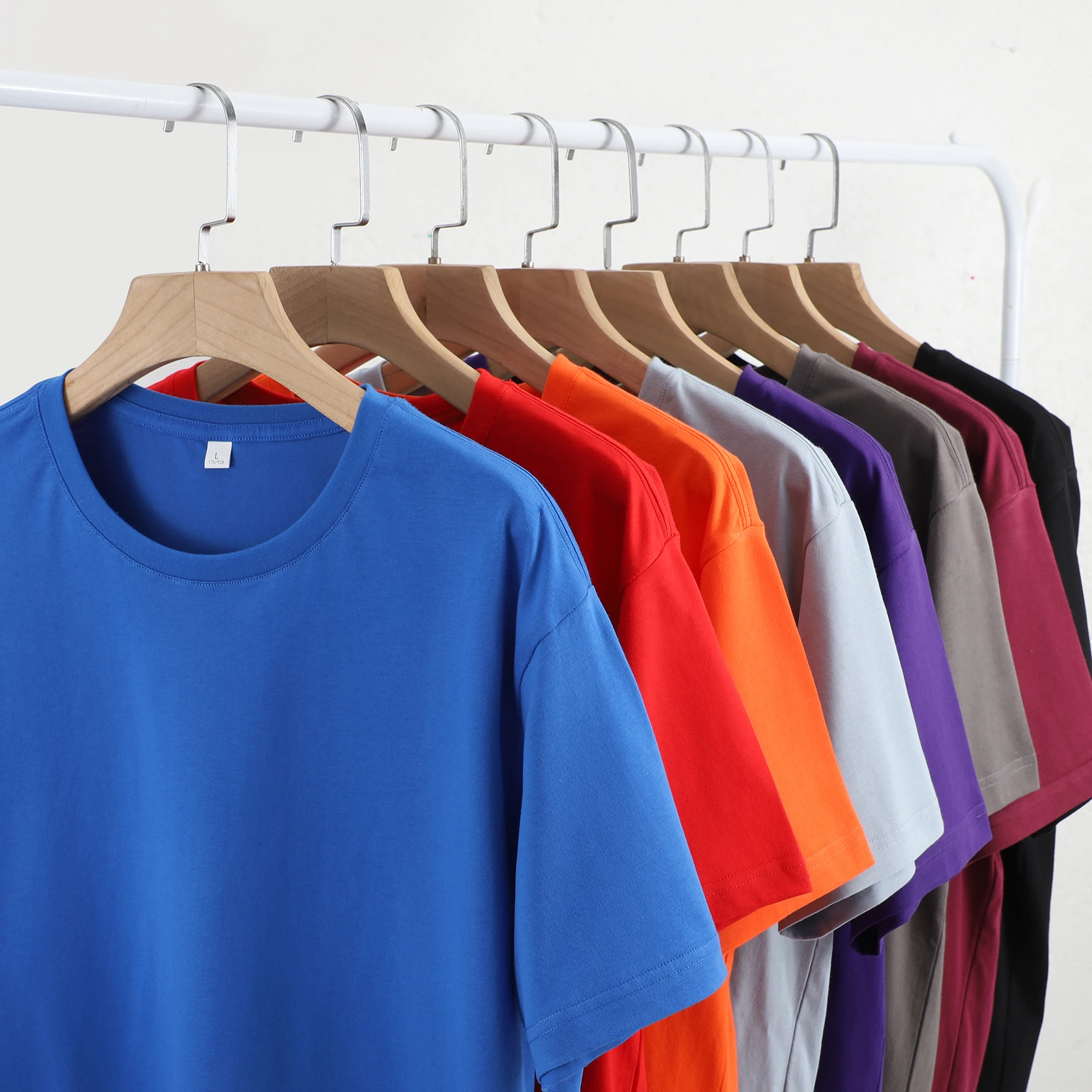 Custom Logo Short Sleeve 170gsm Premium Cotton Blank T Shirts Wholesale Mens Screen Print T Shirt
Custom Logo Short Sleeve 170gsm Premium Cotton Blank T Shirts Wholesale Mens Screen Print T Shirt
