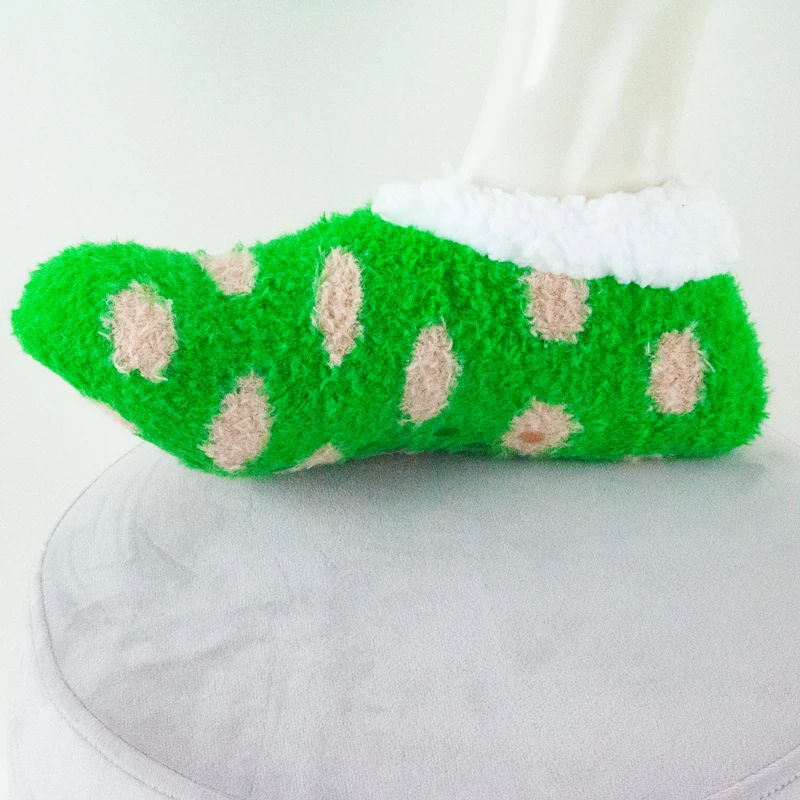Fast shipping anti-slip thick fuzzy 100% polyester yarn knitted socks for winter home indoor
Fast shipping anti-slip thick fuzzy 100% polyester yarn knitted socks for winter home indoor