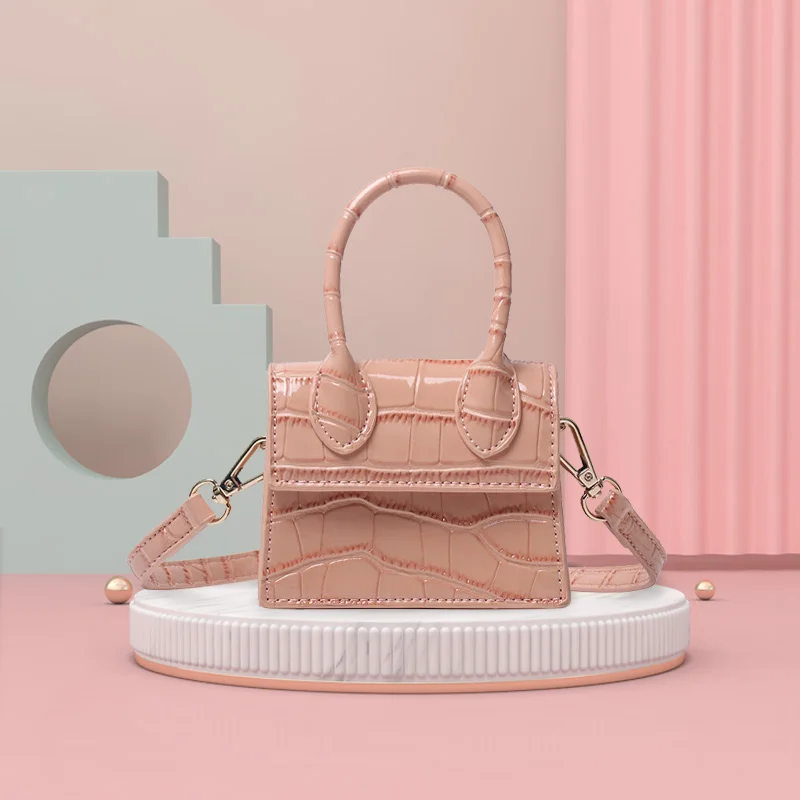 2020 Cute Mini Crocodile PU leather Handbag for Girls Women Small Bag Purse Messenger Shoulder Bag
2020 Cute Mini Crocodile PU leather Handbag for Girls Women Small Bag Purse Messenger Shoulder Bag