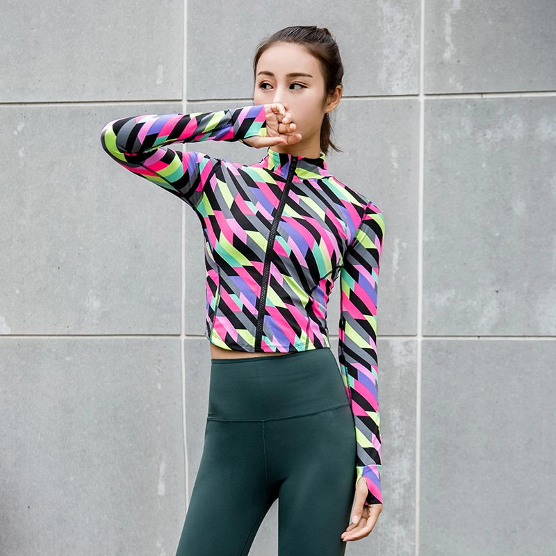 Women Athletic Full Zip Sports Jacket Performance Running Yoga Jacket with Thumb Holes
Women Athletic Full Zip Sports Jacket Performance Running Yoga Jacket with Thumb Holes