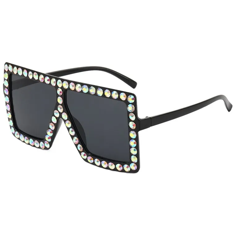 2021 shading big frame set with diamond female fashion conjoined trend personality sunglasses men
2021 shading big frame set with diamond female fashion conjoined trend personality sunglasses men