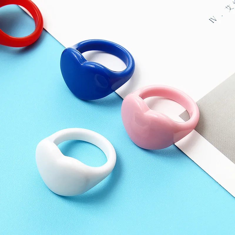 OUYE 2021 Fashion Acrylic ring for women Simple colorful Resin Ring Jewelry Wholesale acrylic jewelry heart rings
OUYE 2021 Fashion Acrylic ring for women Simple colorful Resin Ring Jewelry Wholesale acrylic jewelry heart rings