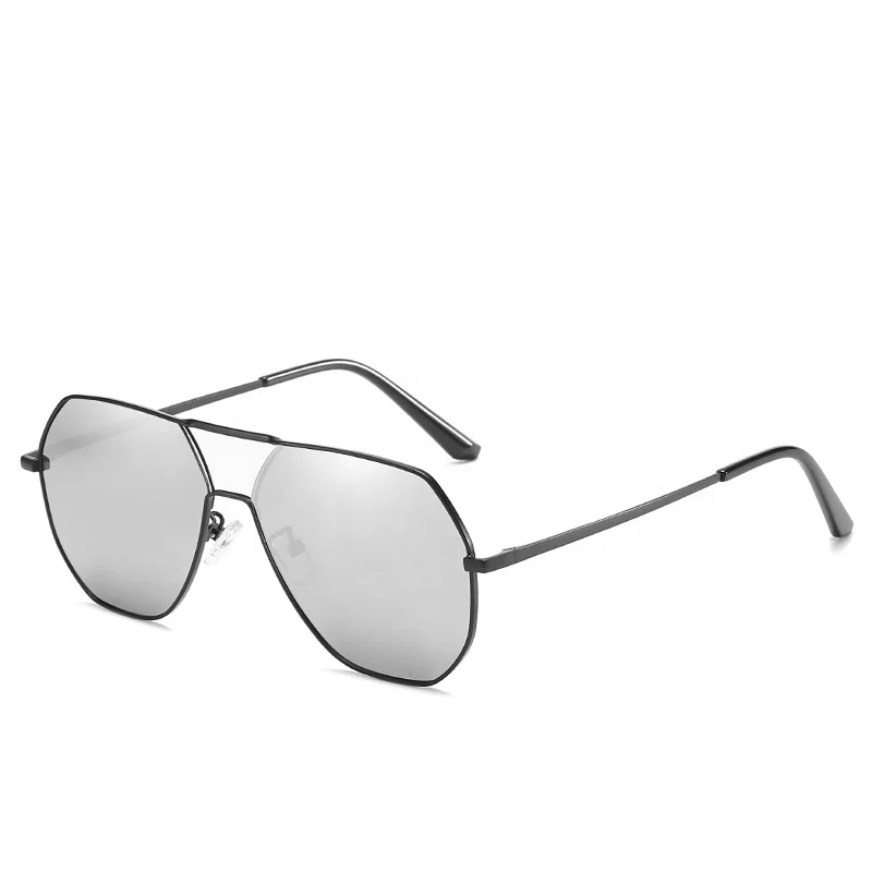 2021 New Arrivals Classic Man Polarized Sunglasses Photocromic Lenses Unisex Driving Oversized Sun Glasses For Male
2021 New Arrivals Classic Man Polarized Sunglasses Photocromic Lenses Unisex Driving Oversized Sun Glasses For Male