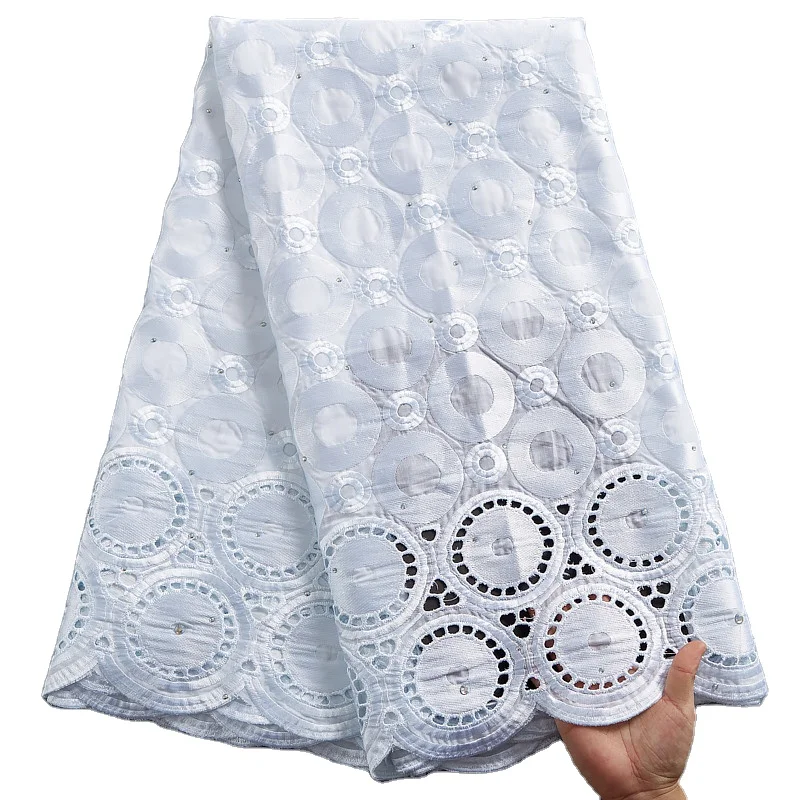 2422 Free Shipping Pure White Swiss Voile Lace Fabric Nigerian Embroidery Swiss Cotton Fabric For Party Dress, Shown
2422 Free Shipping Pure White Swiss Voile Lace Fabric Nigerian Embroidery Swiss Cotton Fabric For Party Dress, Shown