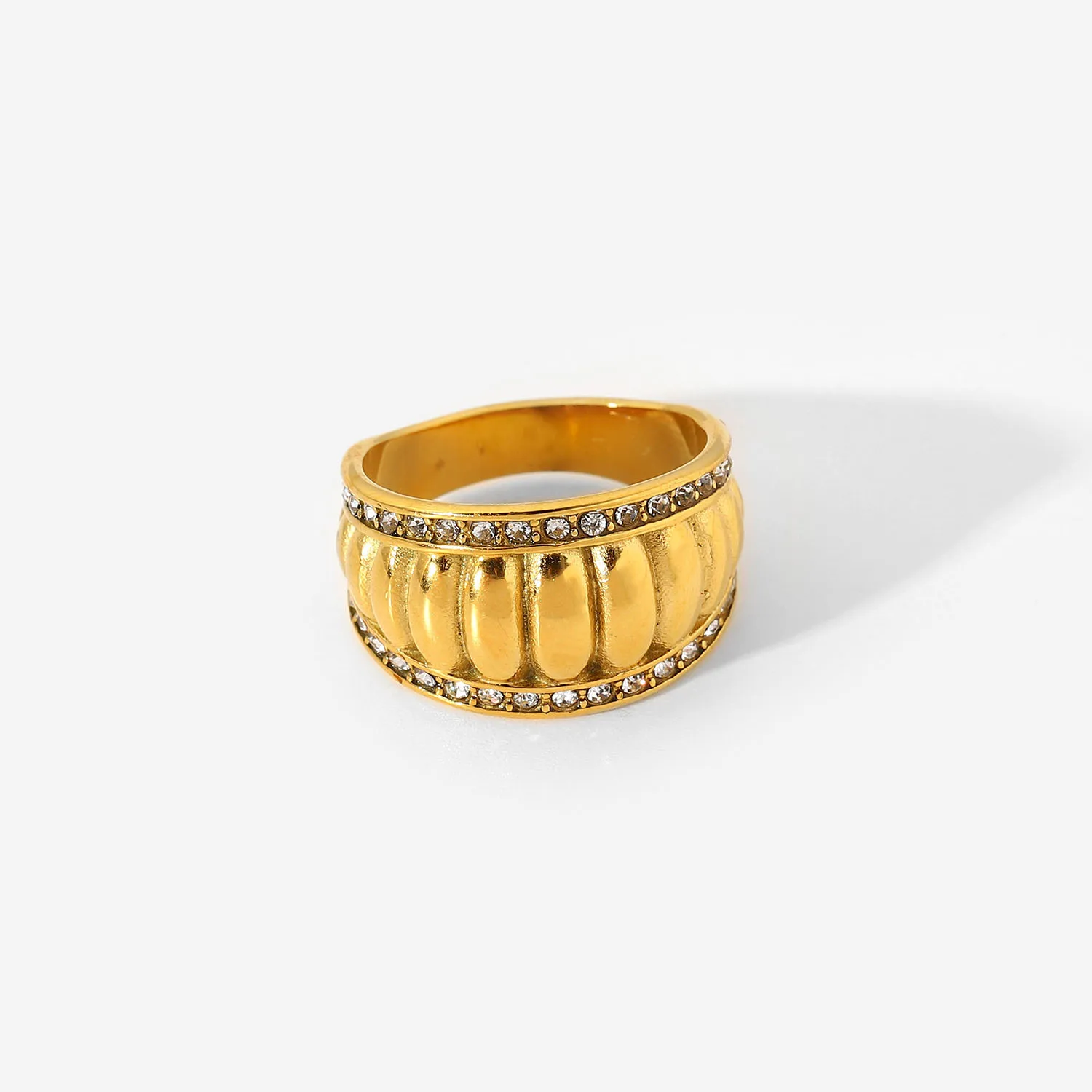 New Trendy Waterproof 18K Gold Plated Stainless Steel Jewelry Double-layer Bread Pattern Wide C Shaped Zircon Rings for Women
New Trendy Waterproof 18K Gold Plated Stainless Steel Jewelry Double-layer Bread Pattern Wide C Shaped Zircon Rings for Women