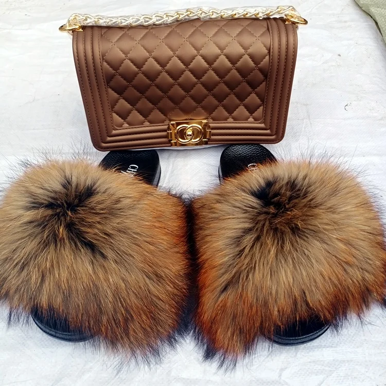 2021Summer Fur Slides And Pures Set Fur Slipper With Purse Fur Matching Slippers Sets, Customized color
2021Summer Fur Slides And Pures Set Fur Slipper With Purse Fur Matching Slippers Sets, Customized color