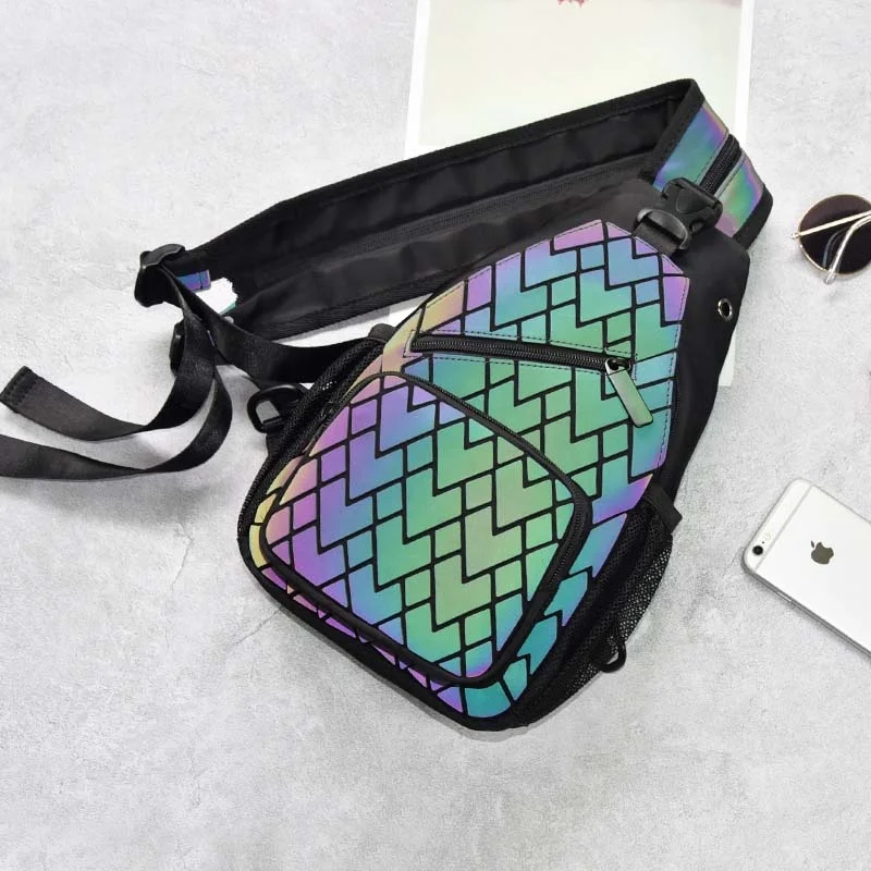 2021 Reflective color change Unisex travel 2 in 1 Mini Ourdoor sport Backpack chest bag, Mixed
2021 Reflective color change Unisex travel 2 in 1 Mini Ourdoor sport Backpack chest bag, Mixed