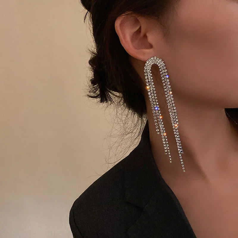 Fashionable Korean Long Tassel Earrings Personalized Full Diamond Drop Earring Bling Crystal Statement Women Earrings, As disaply
Fashionable Korean Long Tassel Earrings Personalized Full Diamond Drop Earring Bling Crystal Statement Women Earrings, As disaply