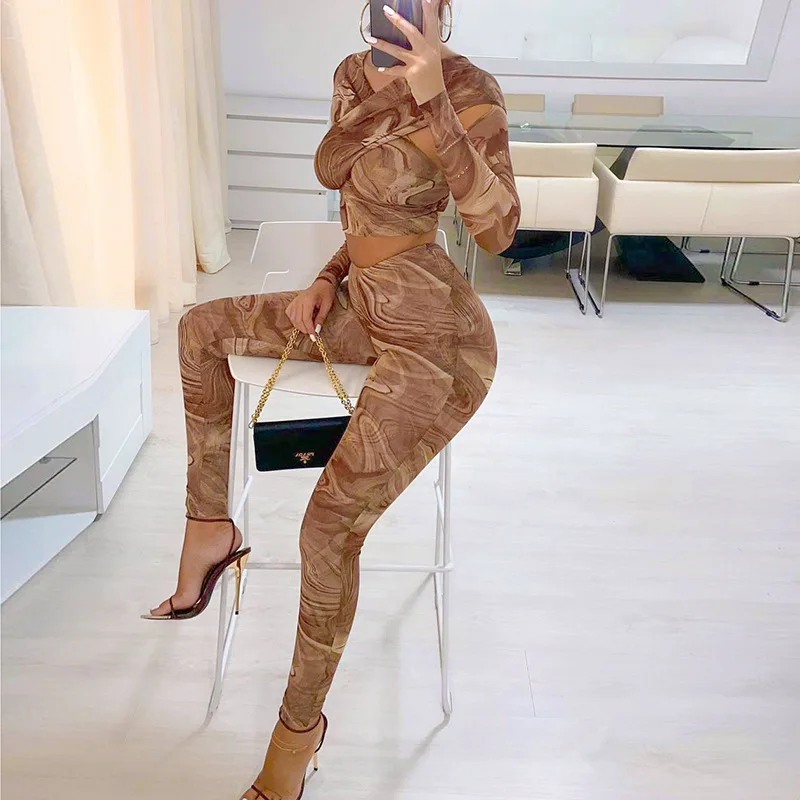 Hot Selling Sexy Fall Pant Suit For Women Long Sleeve Print Hollow Out Halter 2 Piece Set Clothing
Hot Selling Sexy Fall Pant Suit For Women Long Sleeve Print Hollow Out Halter 2 Piece Set Clothing
