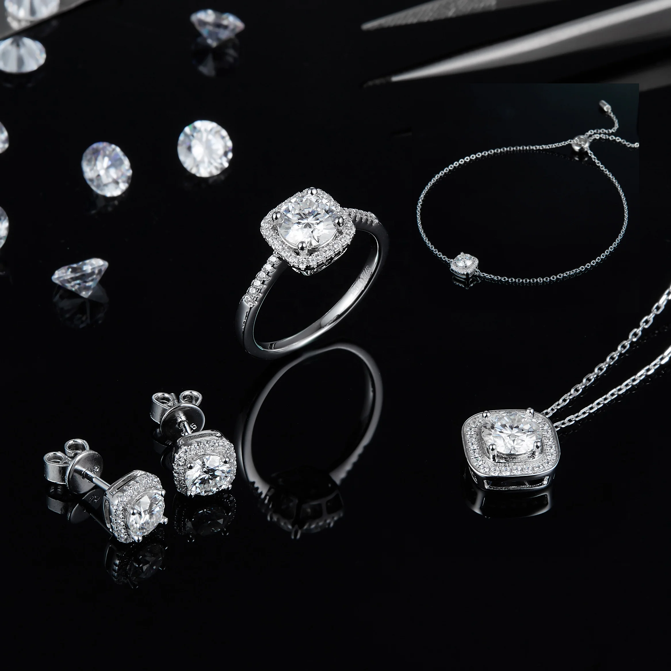 Abiding Jewelry Wholesale 2021 New Arrival Ring Bracelet Earring And Necklace Jewelry Sets With Moissanite
Abiding Jewelry Wholesale 2021 New Arrival Ring Bracelet Earring And Necklace Jewelry Sets With Moissanite