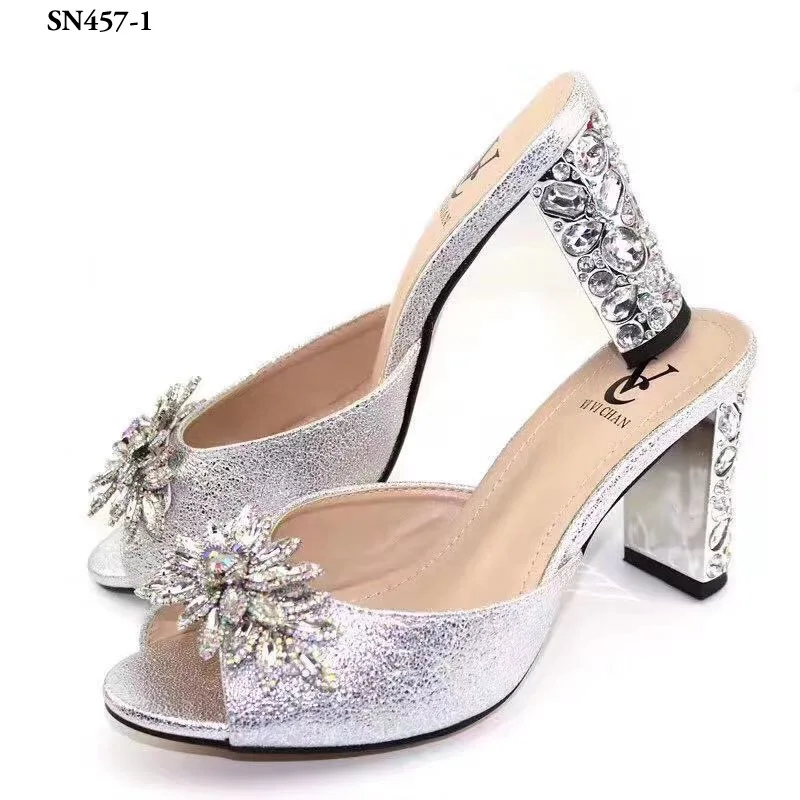 Drop shipping Sexy Crystal Slippers Ultra High Thin Heels Platform 2Inch Shoes Sexy Stripper Shoes 2020 Shoes and Bags Italian
Drop shipping Sexy Crystal Slippers Ultra High Thin Heels Platform 2Inch Shoes Sexy Stripper Shoes 2020 Shoes and Bags Italian