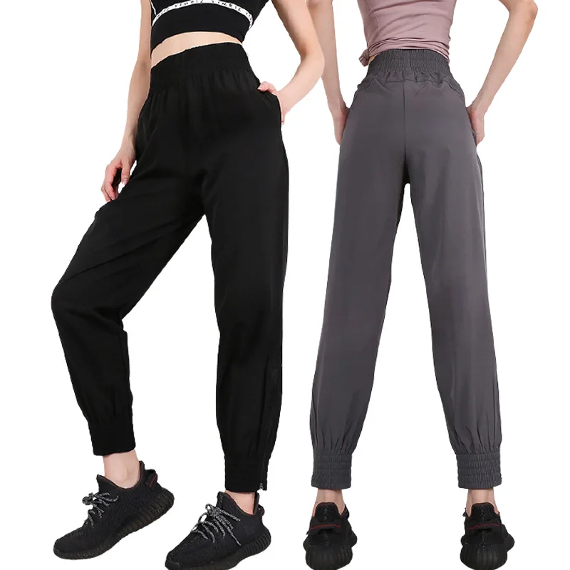 Comfortable activewear sportswear loose gym exercise track pants for women regular fit jogger, 2 colors
Comfortable activewear sportswear loose gym exercise track pants for women regular fit jogger, 2 colors