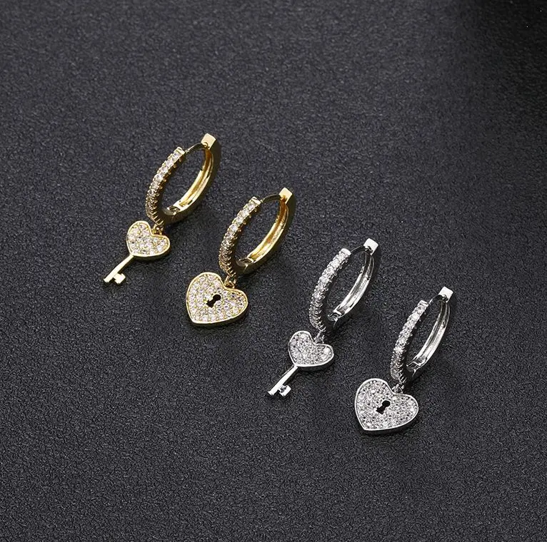 Fashion Cubic Zircon Lock Key Asymmetrical Earrings Cute Heart Gold Hoop Earrings For Women Wedding Korean Jewelry 2021 
Fashion Cubic Zircon Lock Key Asymmetrical Earrings Cute Heart Gold Hoop Earrings For Women Wedding Korean Jewelry 2021