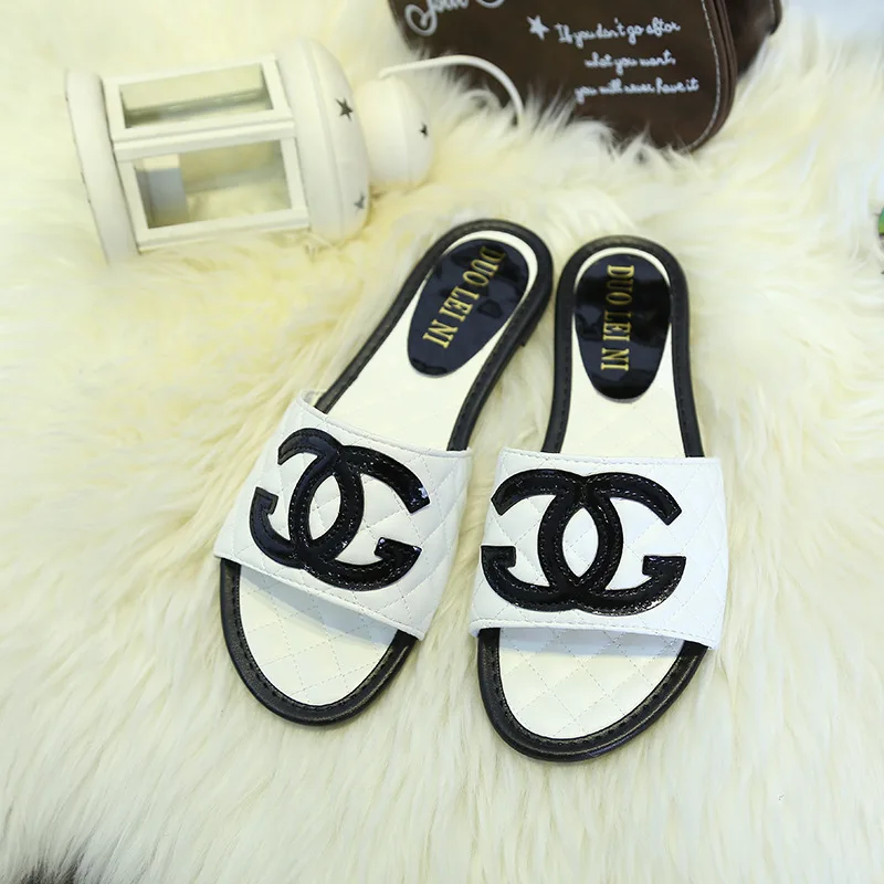 2021summer hot sale women sandals luxury sandals for women casual flip flop women flip flop slippers
2021summer hot sale women sandals luxury sandals for women casual flip flop women flip flop slippers