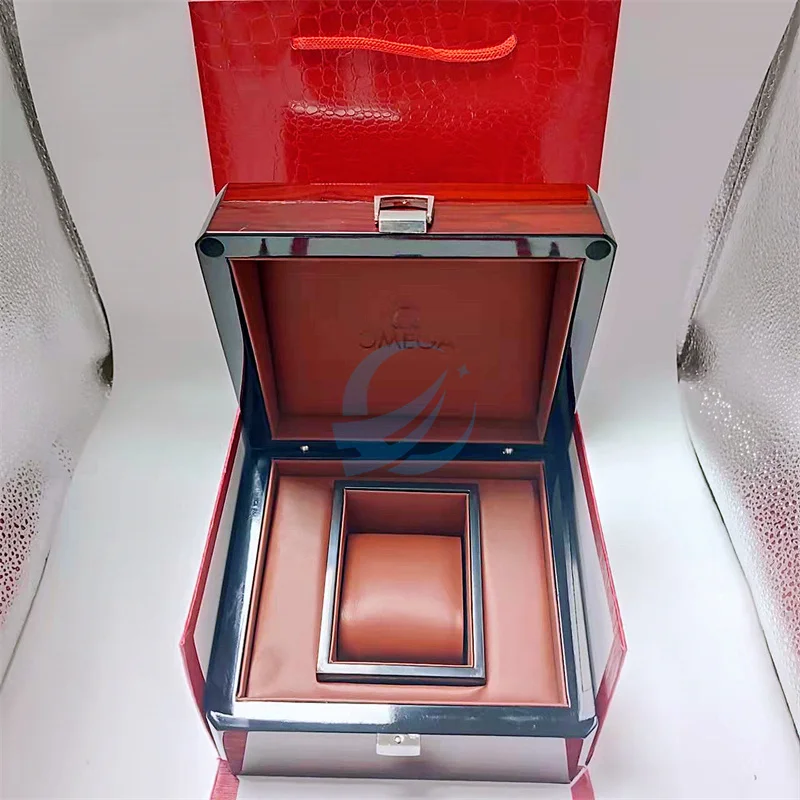 wholesale Custom Watch Box Luxury Watches Case Mechanical Watch Box For Omega Accessories High-end Wooden Box
wholesale Custom Watch Box Luxury Watches Case Mechanical Watch Box For Omega Accessories High-end Wooden Box