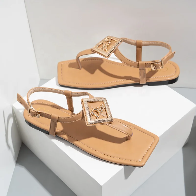 New Trend Women Slides Sandals Luxury Comfortable High Quality Fashion Women Slippers PU Leather Buckle Strap Flat Sandals Women
New Trend Women Slides Sandals Luxury Comfortable High Quality Fashion Women Slippers PU Leather Buckle Strap Flat Sandals Women