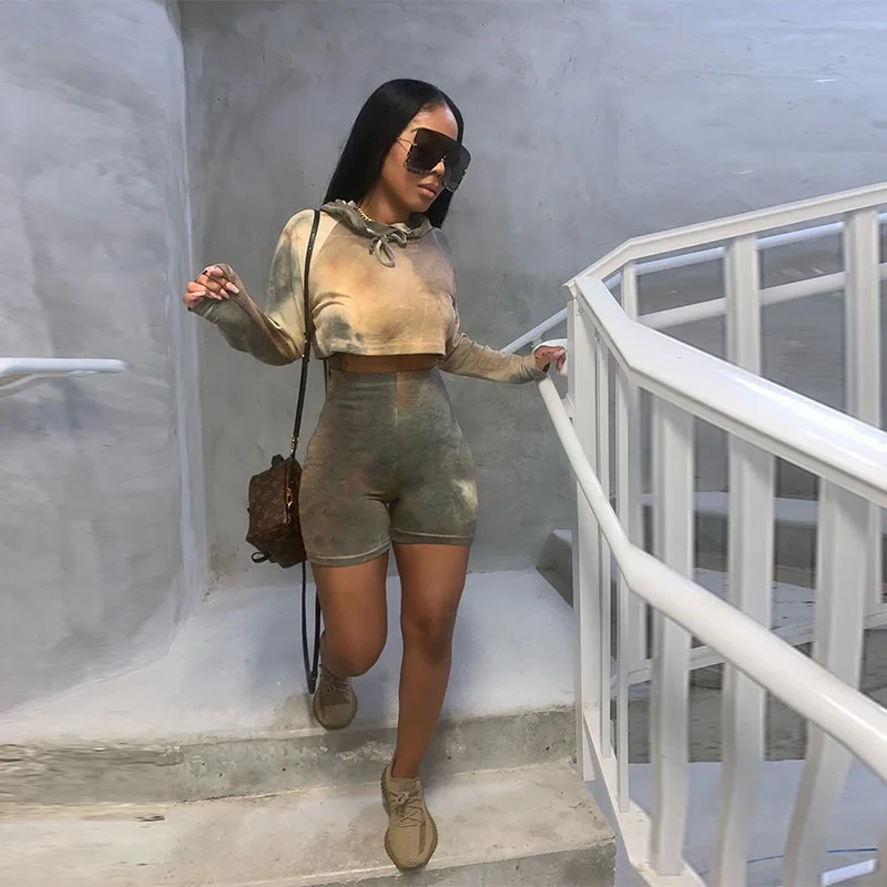 New summer cropped hooded long sleeve sweater motorcycle shorts women sets two piece sets
New summer cropped hooded long sleeve sweater motorcycle shorts women sets two piece sets
