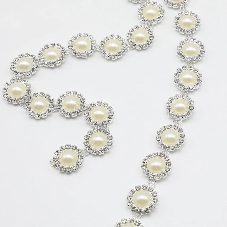 Shiny Clear Pearl Rhinestone Trim Chain Crystal Applique Rhinestone Cup Chain Jewelry Garment Accessories
Shiny Clear Pearl Rhinestone Trim Chain Crystal Applique Rhinestone Cup Chain Jewelry Garment Accessories