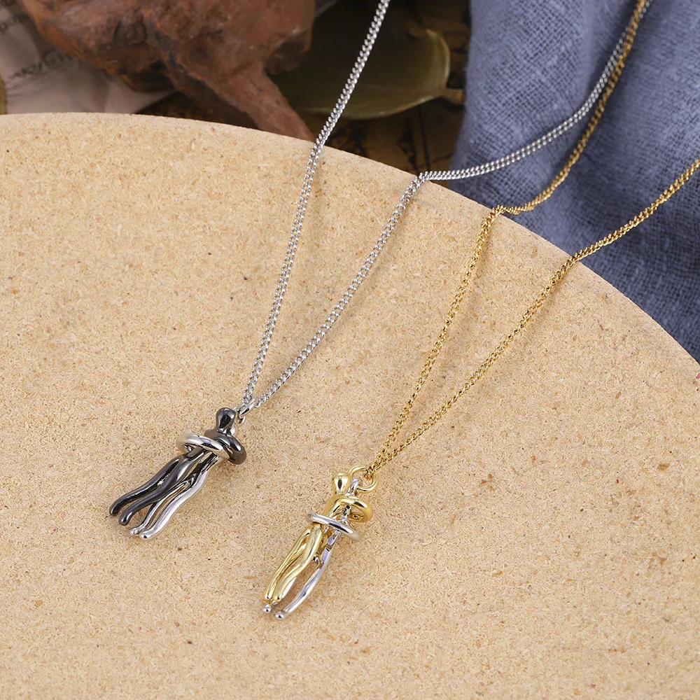 Hot Sale Fashion Simple Hug Necklace Gold Plated Brass Couple Pendant Necklace For Women Jewelry
Hot Sale Fashion Simple Hug Necklace Gold Plated Brass Couple Pendant Necklace For Women Jewelry
