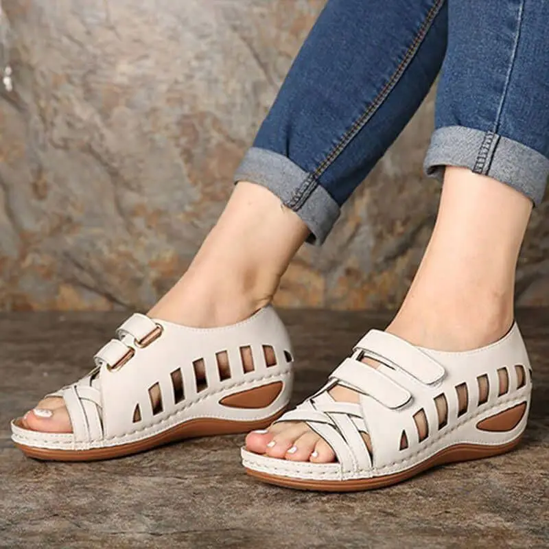 Hollow Out Sandals Low Heel shoes Summer Slip-on Buckle Ladies Shoes Artificial Open Toe Casual Women leather Sandalias
Hollow Out Sandals Low Heel shoes Summer Slip-on Buckle Ladies Shoes Artificial Open Toe Casual Women leather Sandalias