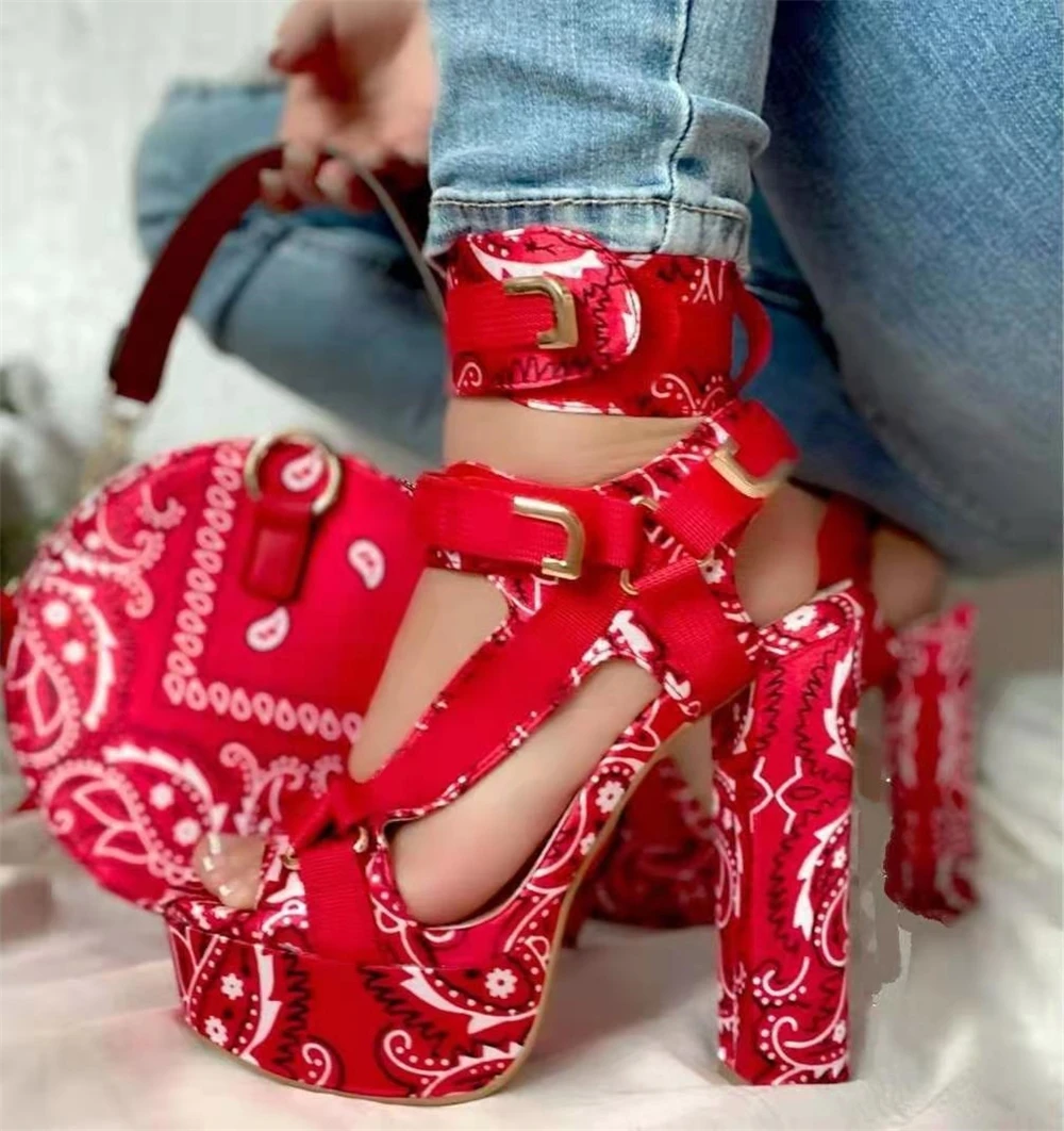 EB-20052201 (Only Shoes) 2021 New Women High Heel Bandana Printed Women Summer Shoes Womens Shoes High Heels
EB-20052201 (Only Shoes) 2021 New Women High Heel Bandana Printed Women Summer Shoes Womens Shoes High Heels
