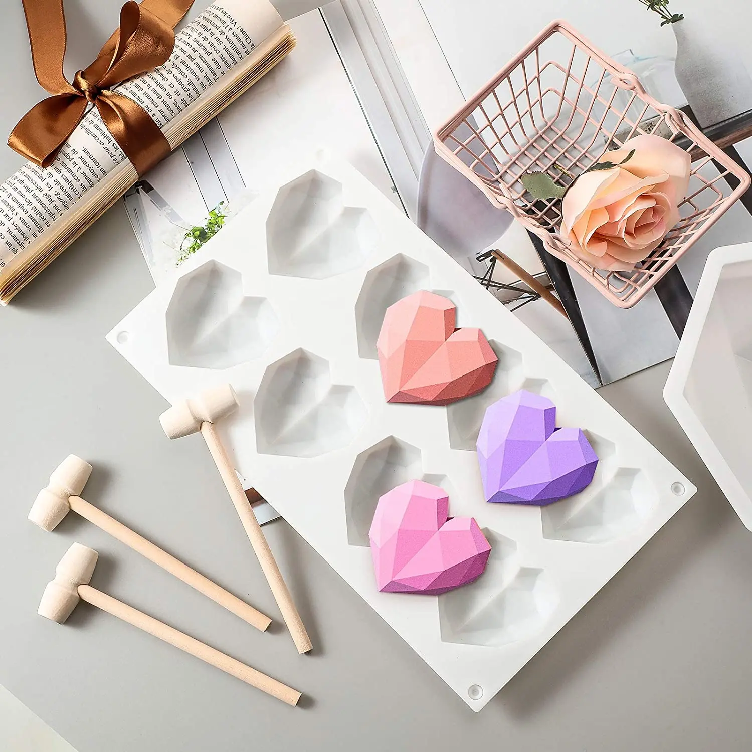 valentine's Day Heart Love Shaped Cupcake Molds 8 Cup heart Chocolate Silicone Molds, White & pink
valentine's Day Heart Love Shaped Cupcake Molds 8 Cup heart Chocolate Silicone Molds, White & pink
