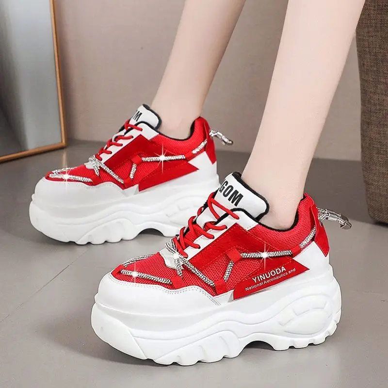 Women Platform Sneakers Leather Casual Ladies Chunky Sport Shoes 2021 Fashion High Black Thick soled Wedge Women Sneakers
Women Platform Sneakers Leather Casual Ladies Chunky Sport Shoes 2021 Fashion High Black Thick soled Wedge Women Sneakers