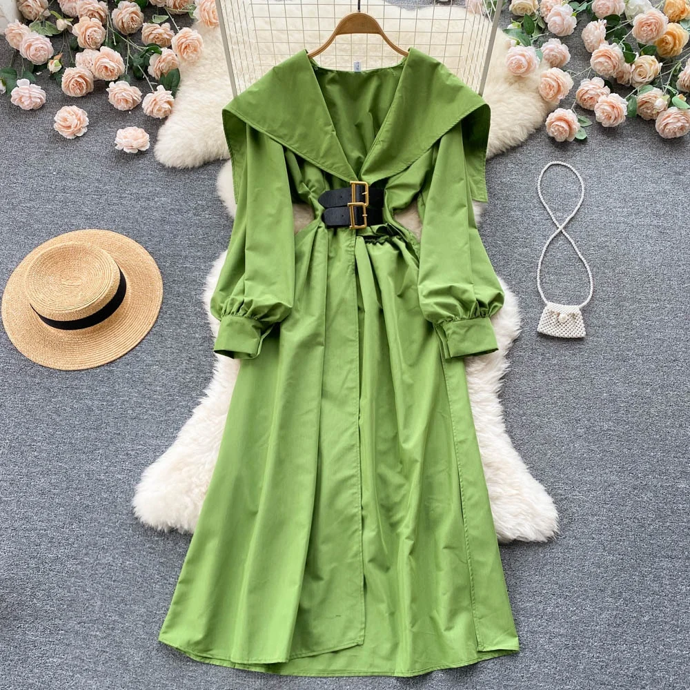 Wholesale 2023 Summer French Retro Temperament V-neck Waist Slim Irregular Split Dress Fashion Temperament A-line Dress
Wholesale 2023 Summer French Retro Temperament V-neck Waist Slim Irregular Split Dress Fashion Temperament A-line Dress