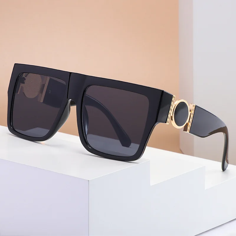 Unisex Fashion Ladies Square Sunglasses Women Blinkers Shades Vintage Brand Designer Gradient Female Oversized Sun Glasses UV400
Unisex Fashion Ladies Square Sunglasses Women Blinkers Shades Vintage Brand Designer Gradient Female Oversized Sun Glasses UV400