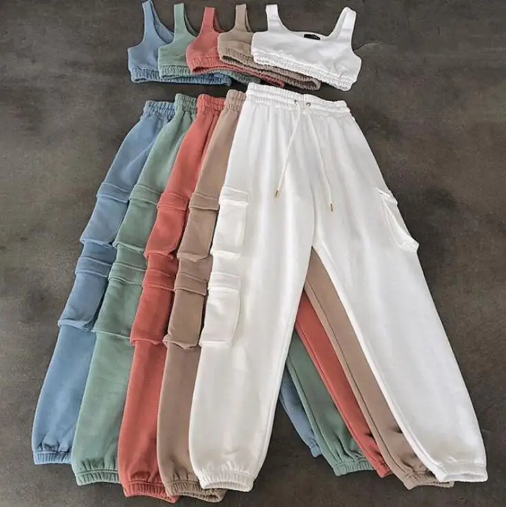K1021 Custom Logo plain fall 2 piece crop top tracksuit two piece pants set women clothing sweatpants women joggers suits set
K1021 Custom Logo plain fall 2 piece crop top tracksuit two piece pants set women clothing sweatpants women joggers suits set
