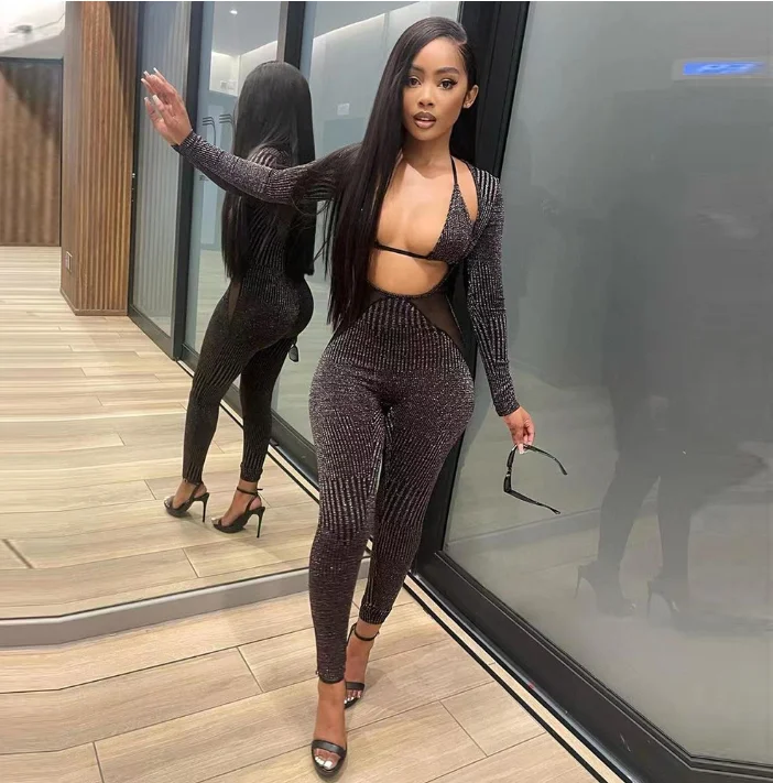 Sexy club outfit 2 pc women clothing 2022 fall long sleeve hollow out one piece bodysuits jumpsuits with bra
Sexy club outfit 2 pc women clothing 2022 fall long sleeve hollow out one piece bodysuits jumpsuits with bra