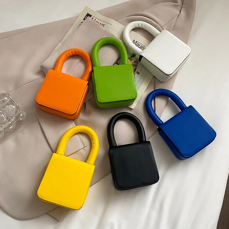New hot sale women's portable Taotao bag high sense ins ladies shoulder bag mini woman diagonal bag
New hot sale women's portable Taotao bag high sense ins ladies shoulder bag mini woman diagonal bag