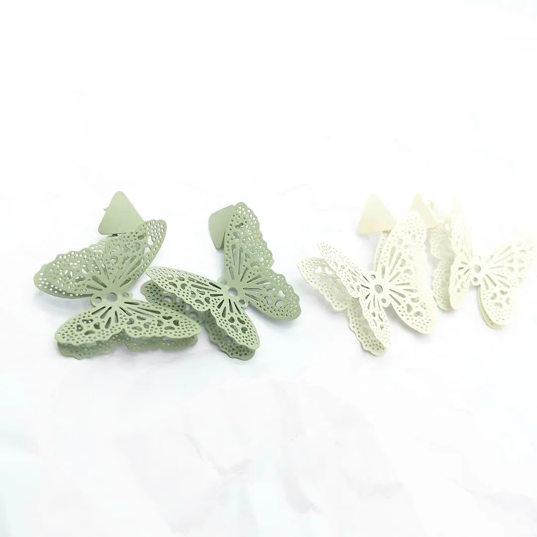 Eico 2020 New Fashion Design Butterfly Shaped Hollow-carved Design Earring Stud For Girls
Eico 2020 New Fashion Design Butterfly Shaped Hollow-carved Design Earring Stud For Girls