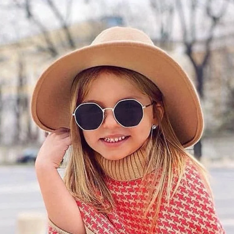DOISYER 2020 Fashion metal sport fashion polygon classic design sun glasses children sunglasses kids
DOISYER 2020 Fashion metal sport fashion polygon classic design sun glasses children sunglasses kids