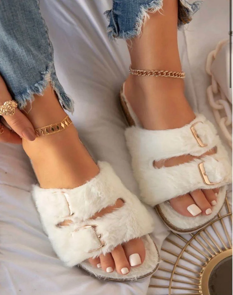 Amazon autumn and winter new foreign trade large women's shoes flat bottomed multicolor home wool slippers
Amazon autumn and winter new foreign trade large women's shoes flat bottomed multicolor home wool slippers