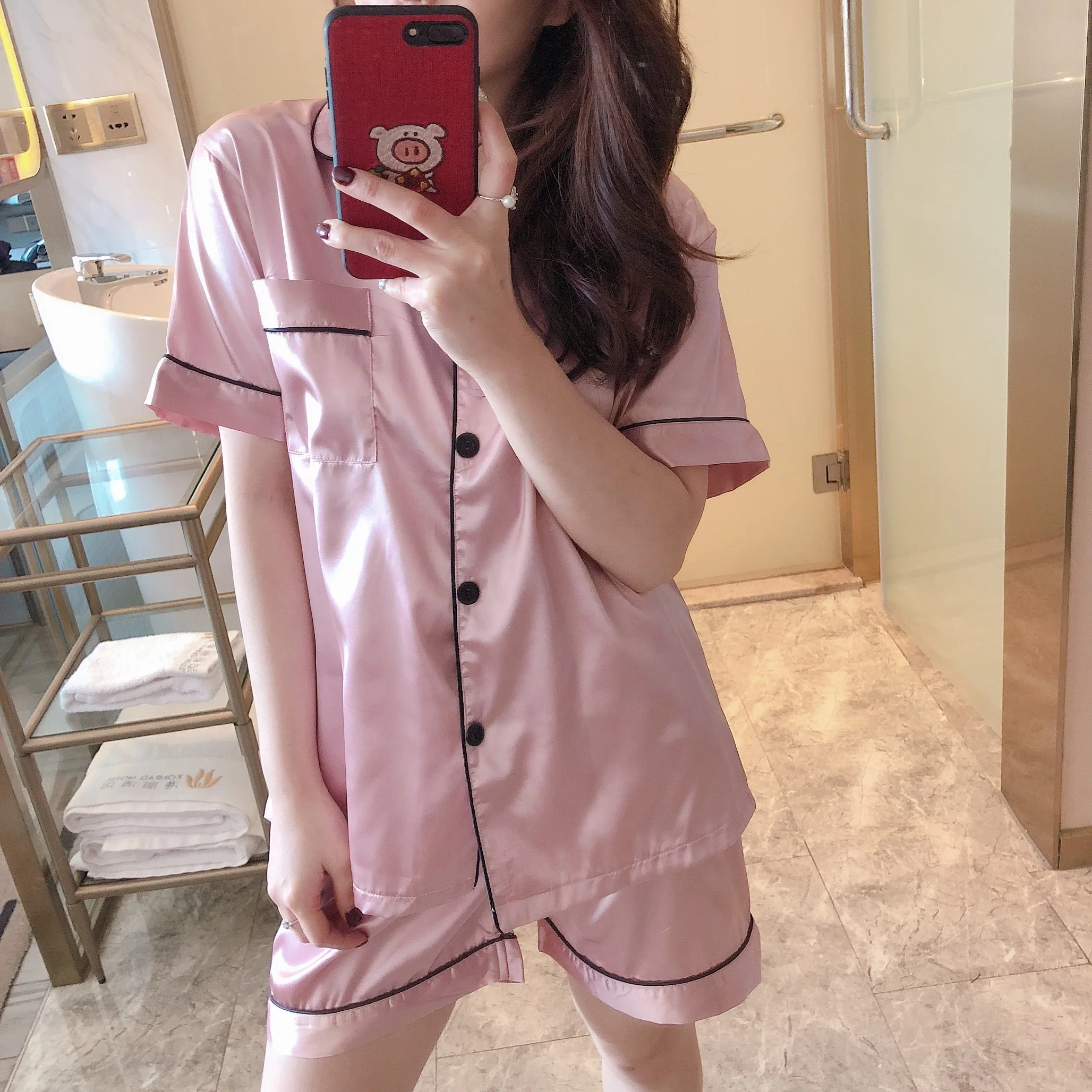 Free sample Satin Sexy Silk Fashion Cozy Rayon Night Wear Sexy Women Sleepwear Pajamas
Free sample Satin Sexy Silk Fashion Cozy Rayon Night Wear Sexy Women Sleepwear Pajamas