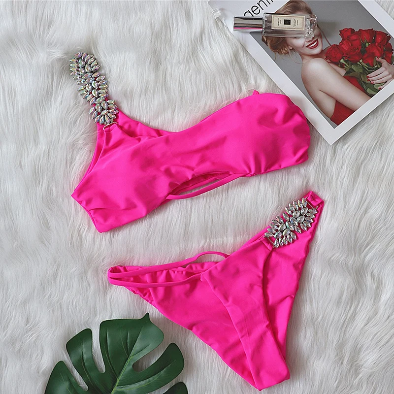 One Shoulder Women Swimwear 2022 Luxury Diamond Bikini Solid Color Bandage Ladies Swimsuit
One Shoulder Women Swimwear 2022 Luxury Diamond Bikini Solid Color Bandage Ladies Swimsuit