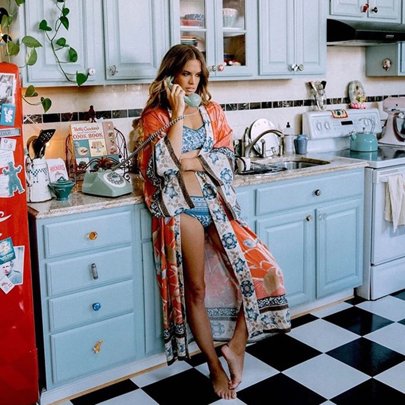 Kimono Beach wholesale 2021 New Arriving Fashion Floral print Long Cardigan Summer ladies bikini beach dress
Kimono Beach wholesale 2021 New Arriving Fashion Floral print Long Cardigan Summer ladies bikini beach dress