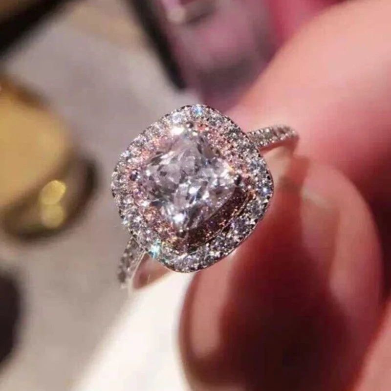 Luxury Sparkly Big square Stone white Zircon Ring For Women Engagement Wedding Party Jewelry Fashion Female
Luxury Sparkly Big square Stone white Zircon Ring For Women Engagement Wedding Party Jewelry Fashion Female
