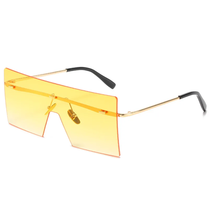 2021 Eyewear Girls Trendy Sun Glasses Fashion Square Woman Shades Oversize Ladies Wholesale Sunglasses
2021 Eyewear Girls Trendy Sun Glasses Fashion Square Woman Shades Oversize Ladies Wholesale Sunglasses