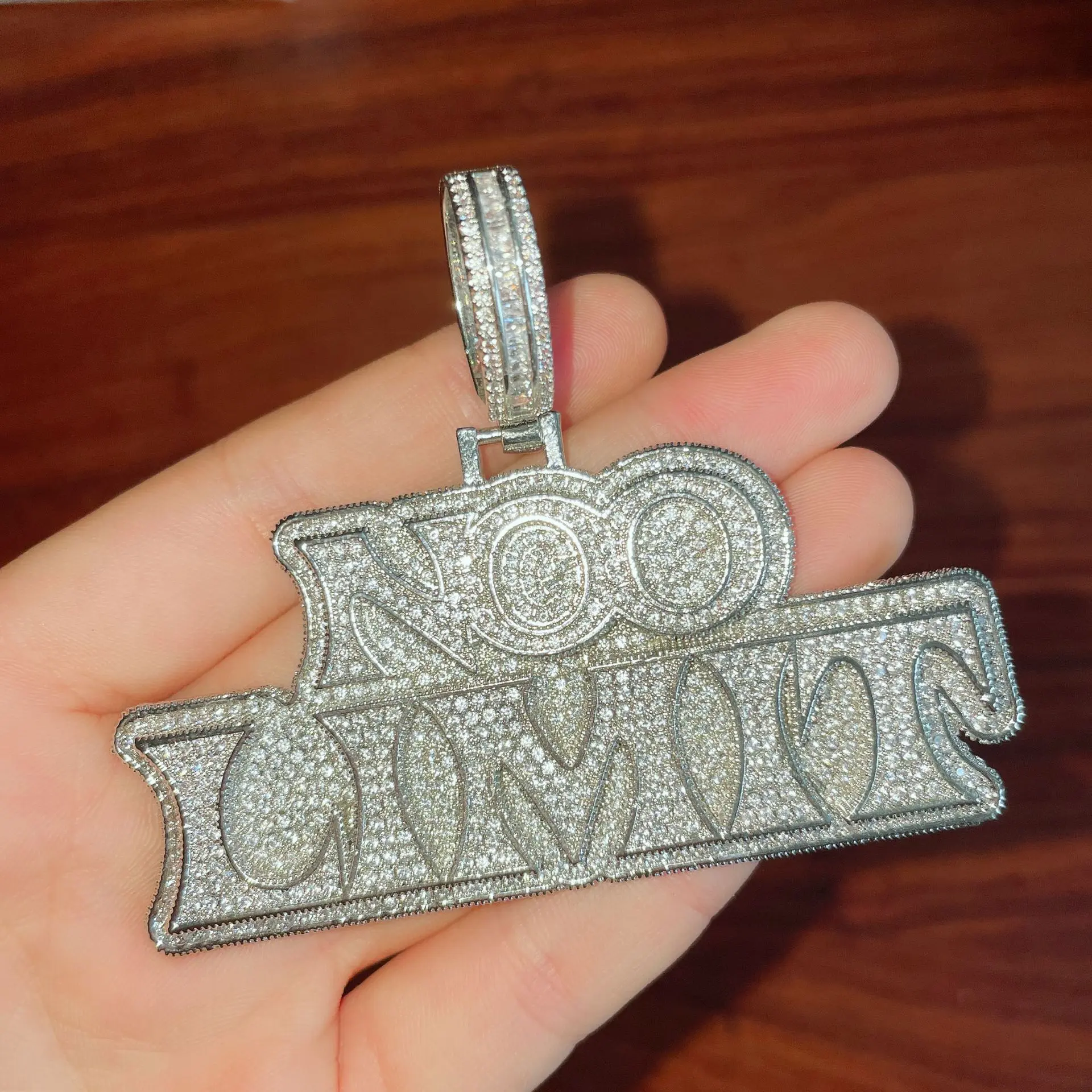 custom Letter Pendant Necklace Iced Out CZ Hip Hop Men Women Charms Chain Jewelry drop
custom Letter Pendant Necklace Iced Out CZ Hip Hop Men Women Charms Chain Jewelry drop