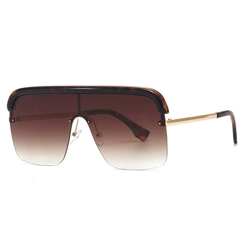 Wholesale New Style Metal Frame Custom Logo Sun glasses Vintage Square Oversized Sunglasses, 7 colors
Wholesale New Style Metal Frame Custom Logo Sun glasses Vintage Square Oversized Sunglasses, 7 colors